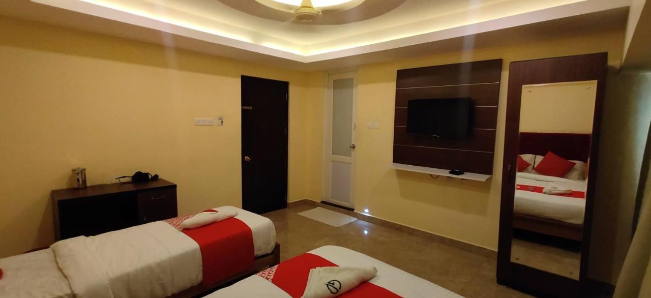 Hotel Green Plaza Thrissur Екстер'єр фото