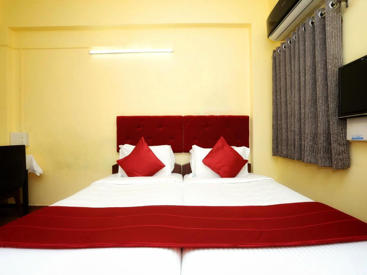 Hotel Green Plaza Thrissur Екстер'єр фото